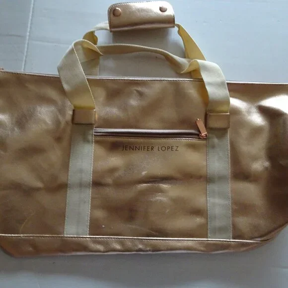 BAG - JENNIFER LOPEZ (JLO) Bag/Duffle - Large Weekend Overnight Travel Bag - Picture 1 of 8